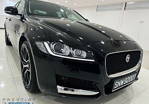 Jaguar XF 2.0 14P TSS Revcam 2016 Black